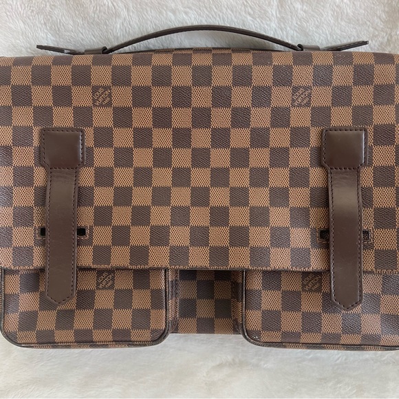 Louis Vuitton Damier Broadway Bag - Picture 4 of 17